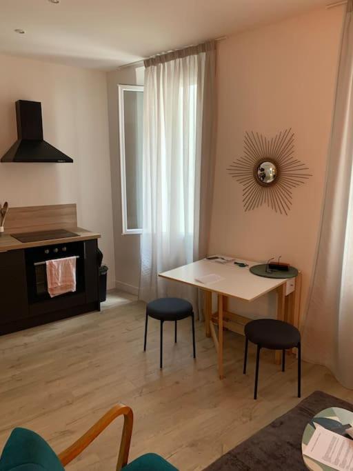Appartement Le Diffonty Cosy Vintage Centre Historique à La Ciotat Extérieur photo